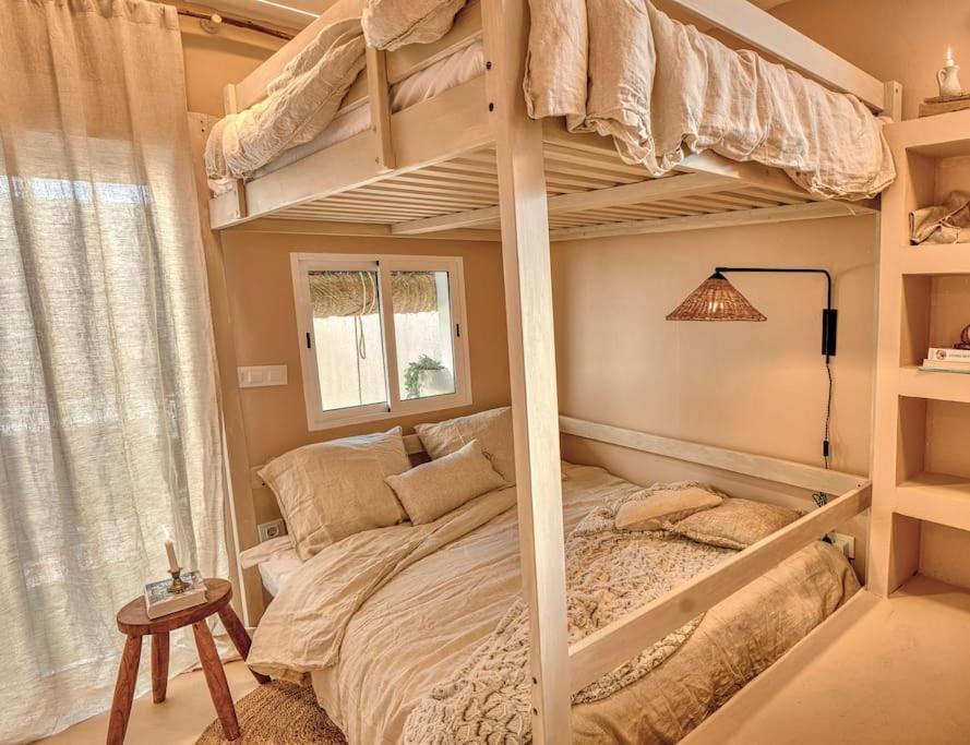 Suite Con Jacuzzi En La Montana. Catadau Exterior foto
